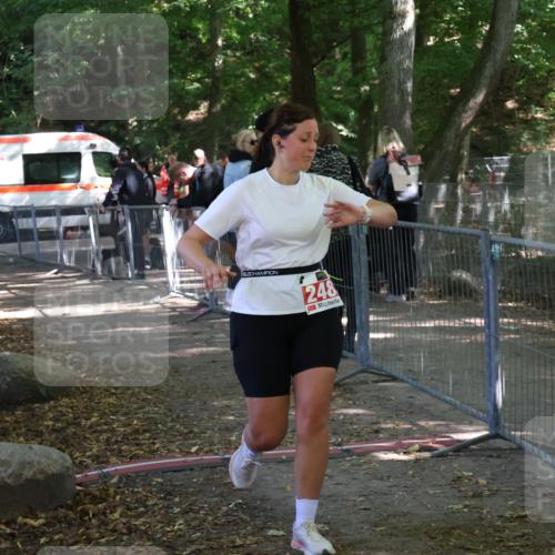 28.09.2025 - 33. Volkslauf durch das schöne Alstertal Strokosch-Dieckow http://msf.ph/oto/8957677 28.09.2025 13:04:16 Ziel 2483 meine-sportfotos.de