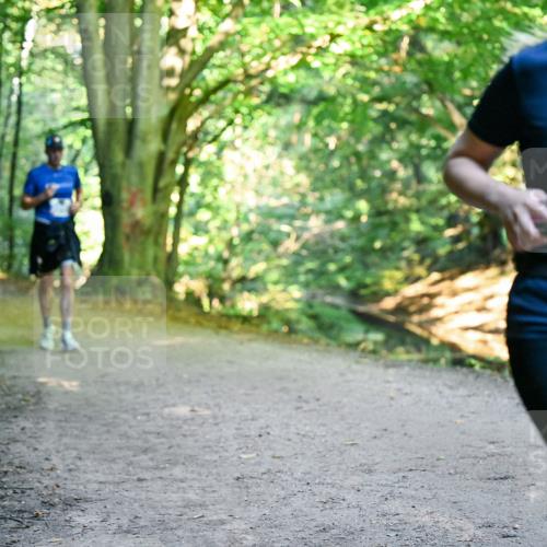 28.09.2025 - 33. Volkslauf durch das schöne Alstertal Dr. Thomas Lammeyer http://msf.ph/oto/8957681 28.09.2025 10:49:01 Laufen 13210 meine-sportfotos.de