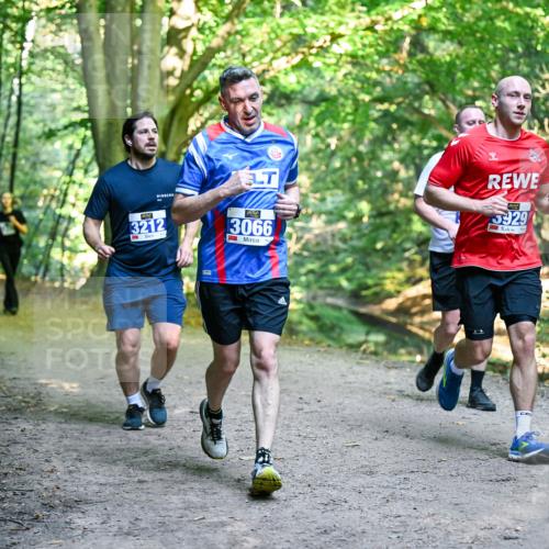 28.09.2025 - 33. Volkslauf durch das schöne Alstertal Dr. Thomas Lammeyer http://msf.ph/oto/8957702 28.09.2025 10:49:08 Laufen 3212, 3066, 5929 meine-sportfotos.de