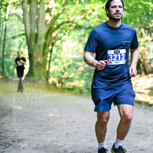28.09.2025 - 33. Volkslauf durch das schöne Alstertal Dr. Thomas Lammeyer http://msf.ph/oto/8957711 28.09.2025 10:49:10 Laufen 3212 meine-sportfotos.de