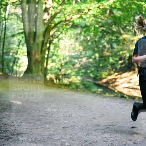 28.09.2025 - 33. Volkslauf durch das schöne Alstertal Dr. Thomas Lammeyer http://msf.ph/oto/8957733 28.09.2025 10:49:14 Laufen  meine-sportfotos.de