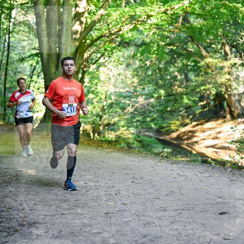 28.09.2025 - 33. Volkslauf durch das schöne Alstertal Dr. Thomas Lammeyer http://msf.ph/oto/8957735 28.09.2025 10:49:18 Laufen 3202, 3418 meine-sportfotos.de