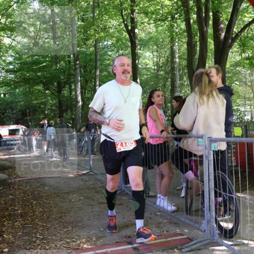 28.09.2025 - 33. Volkslauf durch das schöne Alstertal Strokosch-Dieckow http://msf.ph/oto/8957741 28.09.2025 13:04:46 Ziel  meine-sportfotos.de