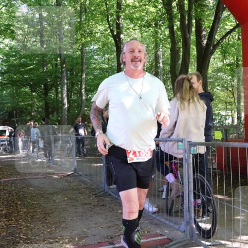 28.09.2025 - 33. Volkslauf durch das schöne Alstertal Strokosch-Dieckow http://msf.ph/oto/8957748 28.09.2025 13:04:47 Ziel  meine-sportfotos.de