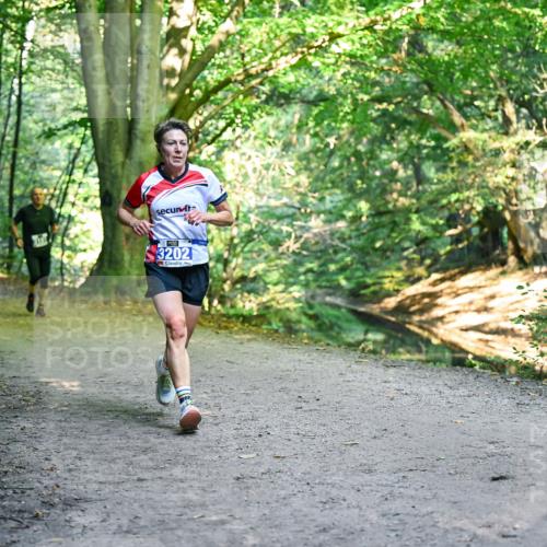 28.09.2025 - 33. Volkslauf durch das schöne Alstertal Dr. Thomas Lammeyer http://msf.ph/oto/8957750 28.09.2025 10:49:20 Laufen 3202 meine-sportfotos.de