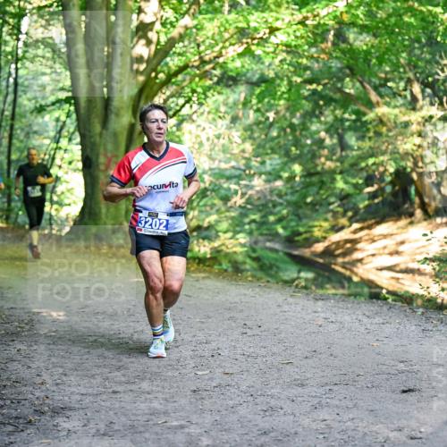 28.09.2025 - 33. Volkslauf durch das schöne Alstertal Dr. Thomas Lammeyer http://msf.ph/oto/8957751 28.09.2025 10:49:20 Laufen 3202 meine-sportfotos.de