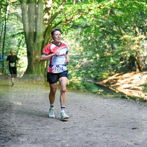 28.09.2025 - 33. Volkslauf durch das schöne Alstertal Dr. Thomas Lammeyer http://msf.ph/oto/8957752 28.09.2025 10:49:20 Laufen 3202 meine-sportfotos.de