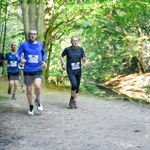 28.09.2025 - 33. Volkslauf durch das schöne Alstertal Dr. Thomas Lammeyer http://msf.ph/oto/8957773 28.09.2025 10:49:23 Laufen 3298, 3049, 3181 meine-sportfotos.de