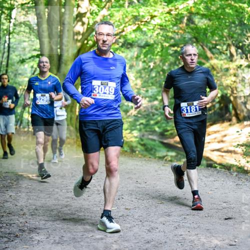 28.09.2025 - 33. Volkslauf durch das schöne Alstertal Dr. Thomas Lammeyer http://msf.ph/oto/8957778 28.09.2025 10:49:24 Laufen 3298, 3049, 3181 meine-sportfotos.de