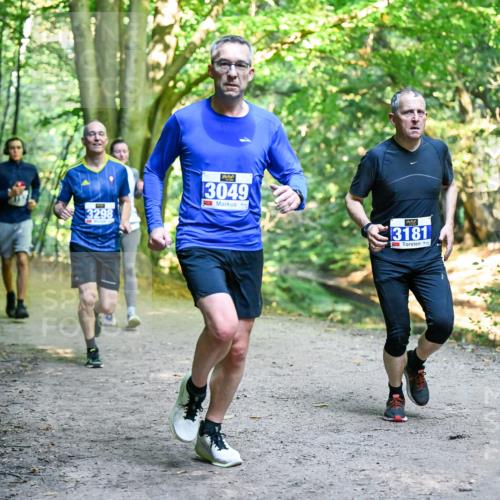 28.09.2025 - 33. Volkslauf durch das schöne Alstertal Dr. Thomas Lammeyer http://msf.ph/oto/8957779 28.09.2025 10:49:24 Laufen 3298, 3049, 3181 meine-sportfotos.de