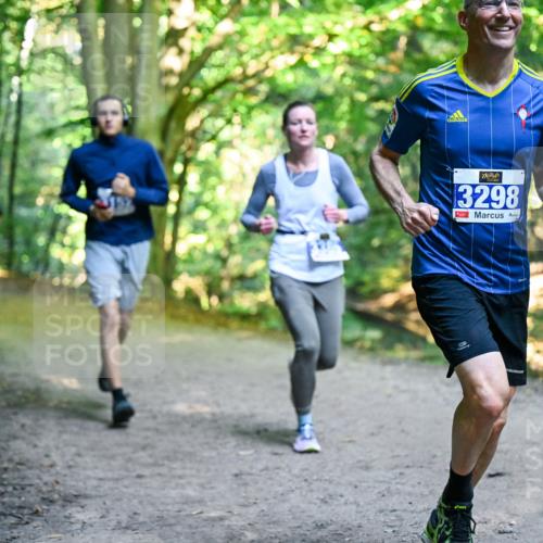 28.09.2025 - 33. Volkslauf durch das schöne Alstertal Dr. Thomas Lammeyer http://msf.ph/oto/8957791 28.09.2025 10:49:26 Laufen 3298 meine-sportfotos.de