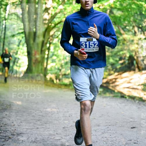 28.09.2025 - 33. Volkslauf durch das schöne Alstertal Dr. Thomas Lammeyer http://msf.ph/oto/8957801 28.09.2025 10:49:28 Laufen 3152 meine-sportfotos.de