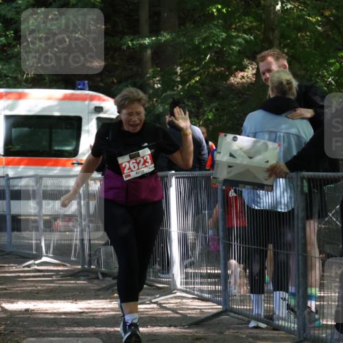28.09.2025 - 33. Volkslauf durch das schöne Alstertal Strokosch-Dieckow http://msf.ph/oto/8957811 28.09.2025 13:05:41 Ziel 2623 meine-sportfotos.de