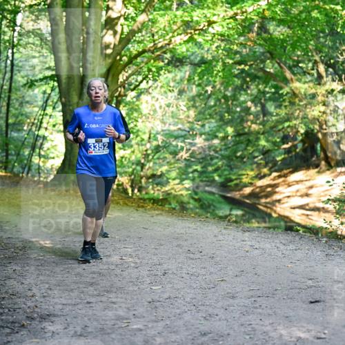 28.09.2025 - 33. Volkslauf durch das schöne Alstertal Dr. Thomas Lammeyer http://msf.ph/oto/8957878 28.09.2025 10:49:41 Laufen 3352 meine-sportfotos.de