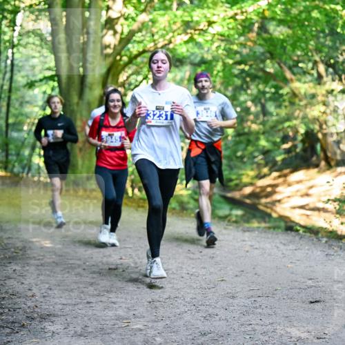 28.09.2025 - 33. Volkslauf durch das schöne Alstertal Dr. Thomas Lammeyer http://msf.ph/oto/8957904 28.09.2025 10:49:48 Laufen 1945, 3231 meine-sportfotos.de