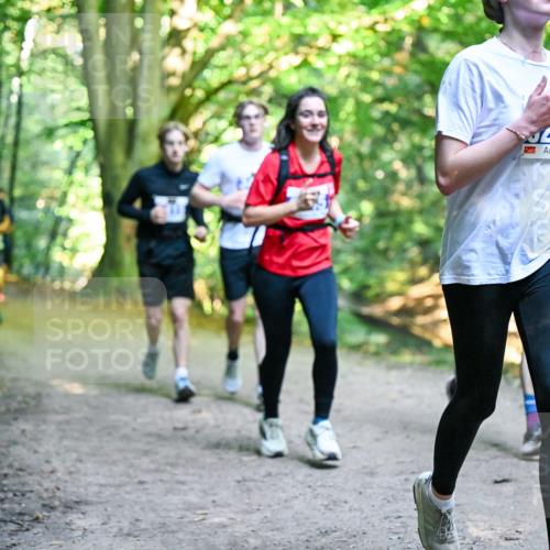 28.09.2025 - 33. Volkslauf durch das schöne Alstertal Dr. Thomas Lammeyer http://msf.ph/oto/8957912 28.09.2025 10:49:49 Laufen 6, 231 meine-sportfotos.de