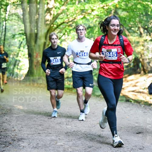 28.09.2025 - 33. Volkslauf durch das schöne Alstertal Dr. Thomas Lammeyer http://msf.ph/oto/8957915 28.09.2025 10:49:49 Laufen 3415, 40, 2, 3414, 3945, 15 meine-sportfotos.de