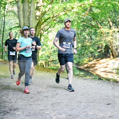 28.09.2025 - 33. Volkslauf durch das schöne Alstertal Dr. Thomas Lammeyer http://msf.ph/oto/8957998 28.09.2025 10:50:05 Laufen 3250, 3278 meine-sportfotos.de