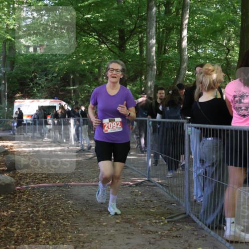 28.09.2025 - 33. Volkslauf durch das schöne Alstertal Strokosch-Dieckow http://msf.ph/oto/8958015 28.09.2025 13:07:24 Ziel 2092 meine-sportfotos.de