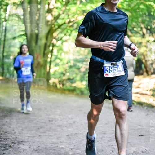 28.09.2025 - 33. Volkslauf durch das schöne Alstertal Dr. Thomas Lammeyer http://msf.ph/oto/8958020 28.09.2025 10:50:08 Laufen 3954 meine-sportfotos.de