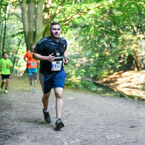 28.09.2025 - 33. Volkslauf durch das schöne Alstertal Dr. Thomas Lammeyer http://msf.ph/oto/8958090 28.09.2025 10:50:27 Laufen 3293 meine-sportfotos.de