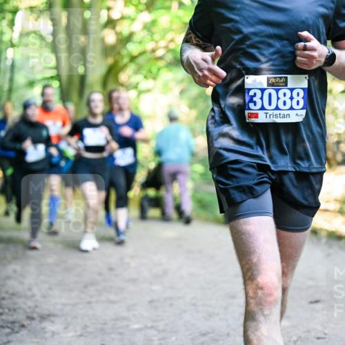 28.09.2025 - 33. Volkslauf durch das schöne Alstertal Dr. Thomas Lammeyer http://msf.ph/oto/8958168 28.09.2025 10:50:43 Laufen 3088 meine-sportfotos.de