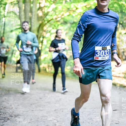 28.09.2025 - 33. Volkslauf durch das schöne Alstertal Dr. Thomas Lammeyer http://msf.ph/oto/8958189 28.09.2025 10:50:48 Laufen 3033 meine-sportfotos.de