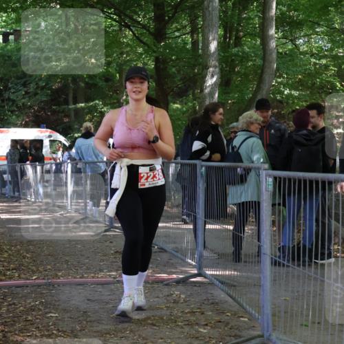 28.09.2025 - 33. Volkslauf durch das schöne Alstertal Strokosch-Dieckow http://msf.ph/oto/8958192 28.09.2025 13:10:37 Ziel 2238 meine-sportfotos.de