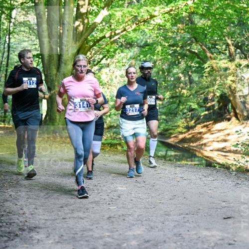 28.09.2025 - 33. Volkslauf durch das schöne Alstertal Dr. Thomas Lammeyer http://msf.ph/oto/8958346 28.09.2025 10:51:22 Laufen 2112, 3141, 3217, 096 meine-sportfotos.de