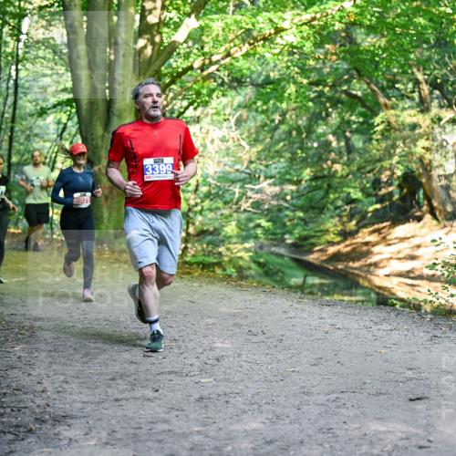 28.09.2025 - 33. Volkslauf durch das schöne Alstertal Dr. Thomas Lammeyer http://msf.ph/oto/8958386 28.09.2025 10:51:28 Laufen 3377, 3399 meine-sportfotos.de