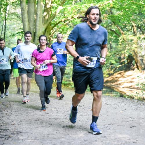 28.09.2025 - 33. Volkslauf durch das schöne Alstertal Dr. Thomas Lammeyer http://msf.ph/oto/8958489 28.09.2025 10:51:42 Laufen 3008, 3933, 379, 3009 meine-sportfotos.de