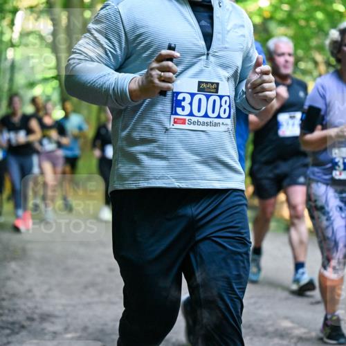 28.09.2025 - 33. Volkslauf durch das schöne Alstertal Dr. Thomas Lammeyer http://msf.ph/oto/8958516 28.09.2025 10:51:46 Laufen 3008, 3146 meine-sportfotos.de