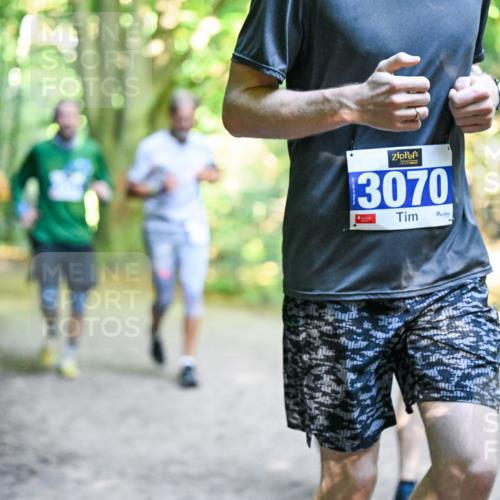 28.09.2025 - 33. Volkslauf durch das schöne Alstertal Dr. Thomas Lammeyer http://msf.ph/oto/8958554 28.09.2025 10:51:52 Laufen 3070 meine-sportfotos.de