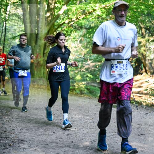 28.09.2025 - 33. Volkslauf durch das schöne Alstertal Dr. Thomas Lammeyer http://msf.ph/oto/8958613 28.09.2025 10:52:08 Laufen 3216, 3358, 3928 meine-sportfotos.de