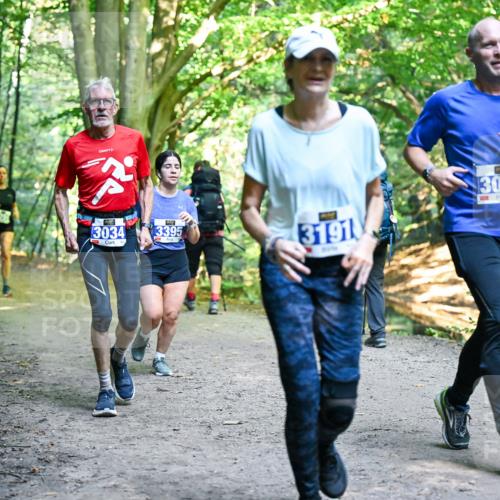 28.09.2025 - 33. Volkslauf durch das schöne Alstertal Dr. Thomas Lammeyer http://msf.ph/oto/8958634 28.09.2025 10:52:12 Laufen 3034, 3395, 3191, 3053 meine-sportfotos.de