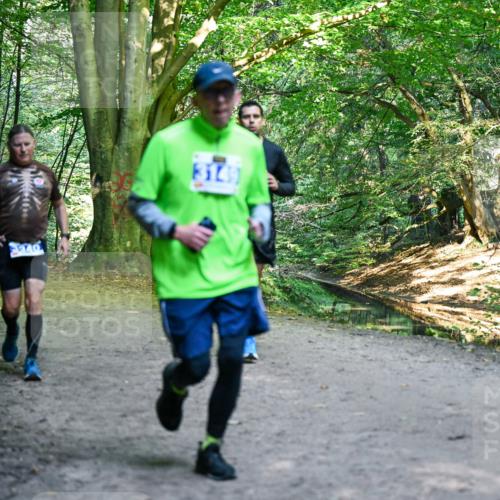 28.09.2025 - 33. Volkslauf durch das schöne Alstertal Dr. Thomas Lammeyer http://msf.ph/oto/8958690 28.09.2025 10:52:28 Laufen 3340, 3149 meine-sportfotos.de