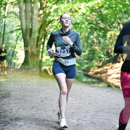 28.09.2025 - 33. Volkslauf durch das schöne Alstertal Dr. Thomas Lammeyer http://msf.ph/oto/8958804 28.09.2025 10:52:48 Laufen 3237, 3397 meine-sportfotos.de