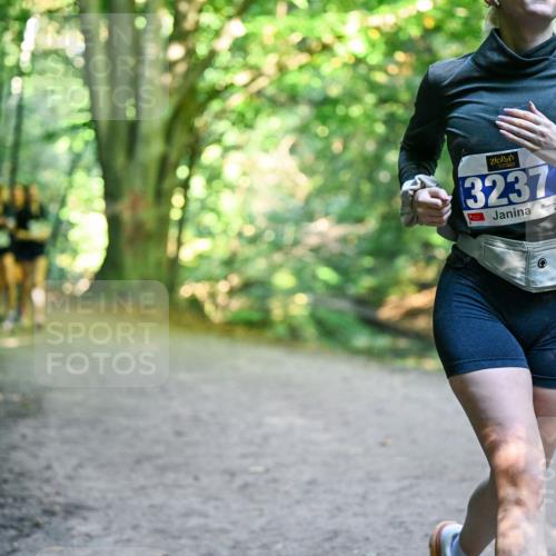28.09.2025 - 33. Volkslauf durch das schöne Alstertal Dr. Thomas Lammeyer http://msf.ph/oto/8958813 28.09.2025 10:52:49 Laufen 3237 meine-sportfotos.de