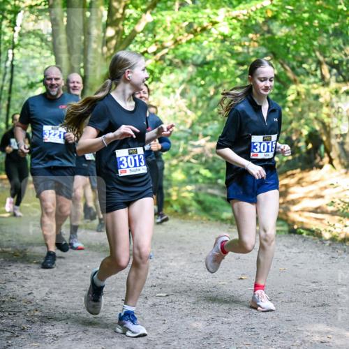28.09.2025 - 33. Volkslauf durch das schöne Alstertal Dr. Thomas Lammeyer http://msf.ph/oto/8958829 28.09.2025 10:52:54 Laufen 3221, 3013, 301 meine-sportfotos.de