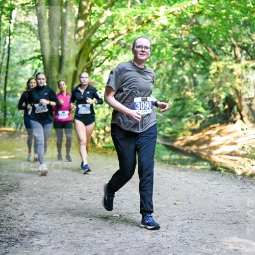 28.09.2025 - 33. Volkslauf durch das schöne Alstertal Dr. Thomas Lammeyer http://msf.ph/oto/8958911 28.09.2025 10:53:03 Laufen 3054, 13090 meine-sportfotos.de