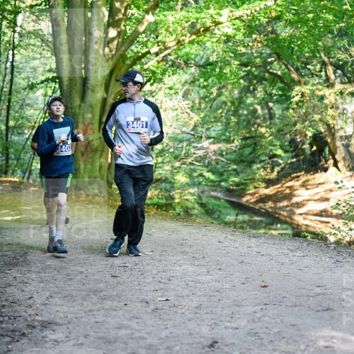 28.09.2025 - 33. Volkslauf durch das schöne Alstertal Dr. Thomas Lammeyer http://msf.ph/oto/8958975 28.09.2025 10:53:10 Laufen 3402, 3401 meine-sportfotos.de