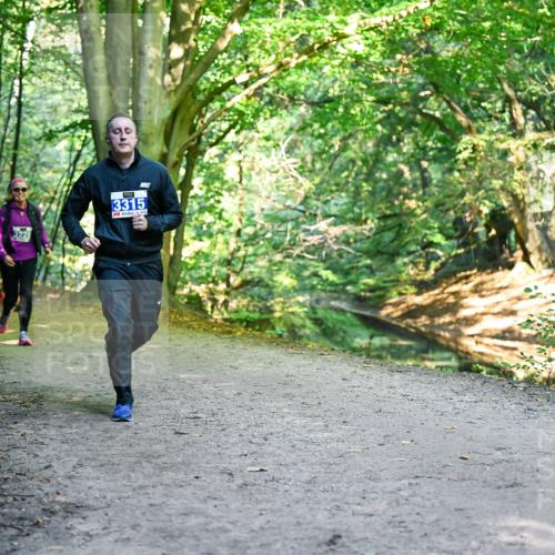 28.09.2025 - 33. Volkslauf durch das schöne Alstertal Dr. Thomas Lammeyer http://msf.ph/oto/8959026 28.09.2025 10:53:16 Laufen 3315 meine-sportfotos.de