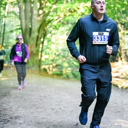 28.09.2025 - 33. Volkslauf durch das schöne Alstertal Dr. Thomas Lammeyer http://msf.ph/oto/8959049 28.09.2025 10:53:18 Laufen 3315 meine-sportfotos.de