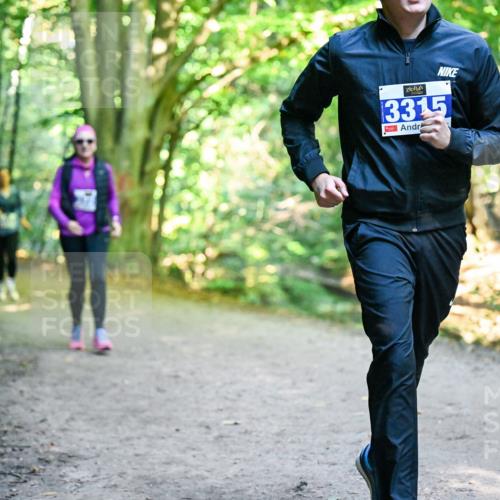 28.09.2025 - 33. Volkslauf durch das schöne Alstertal Dr. Thomas Lammeyer http://msf.ph/oto/8959051 28.09.2025 10:53:18 Laufen 3315 meine-sportfotos.de