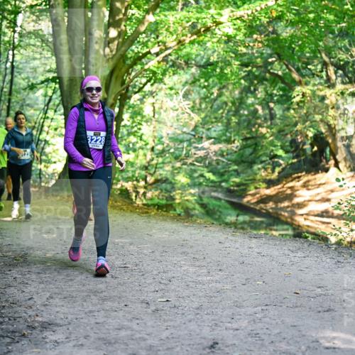 28.09.2025 - 33. Volkslauf durch das schöne Alstertal Dr. Thomas Lammeyer http://msf.ph/oto/8959057 28.09.2025 10:53:19 Laufen 23, 3228 meine-sportfotos.de