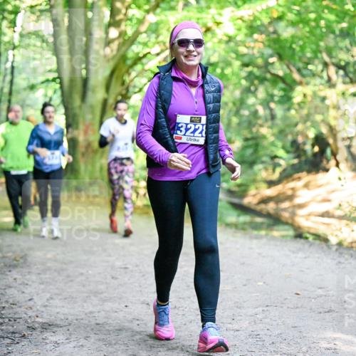 28.09.2025 - 33. Volkslauf durch das schöne Alstertal Dr. Thomas Lammeyer http://msf.ph/oto/8959075 28.09.2025 10:53:20 Laufen 3228 meine-sportfotos.de