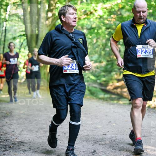 28.09.2025 - 33. Volkslauf durch das schöne Alstertal Dr. Thomas Lammeyer http://msf.ph/oto/8959131 28.09.2025 10:53:26 Laufen 5240, 3239 meine-sportfotos.de