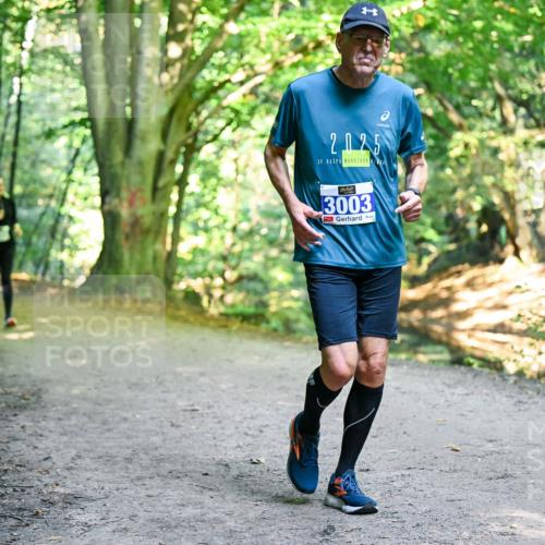 28.09.2025 - 33. Volkslauf durch das schöne Alstertal Dr. Thomas Lammeyer http://msf.ph/oto/8959202 28.09.2025 10:53:35 Laufen 2025, 39, 3003 meine-sportfotos.de