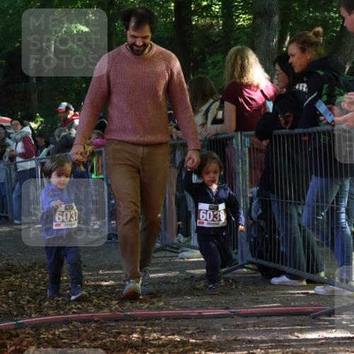 28.09.2025 - 33. Volkslauf durch das schöne Alstertal Strokosch-Dieckow http://msf.ph/oto/8959273 28.09.2025 10:44:26 Ziel  meine-sportfotos.de
