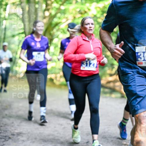 28.09.2025 - 33. Volkslauf durch das schöne Alstertal Dr. Thomas Lammeyer http://msf.ph/oto/8959288 28.09.2025 10:53:48 Laufen 312, 13072 meine-sportfotos.de